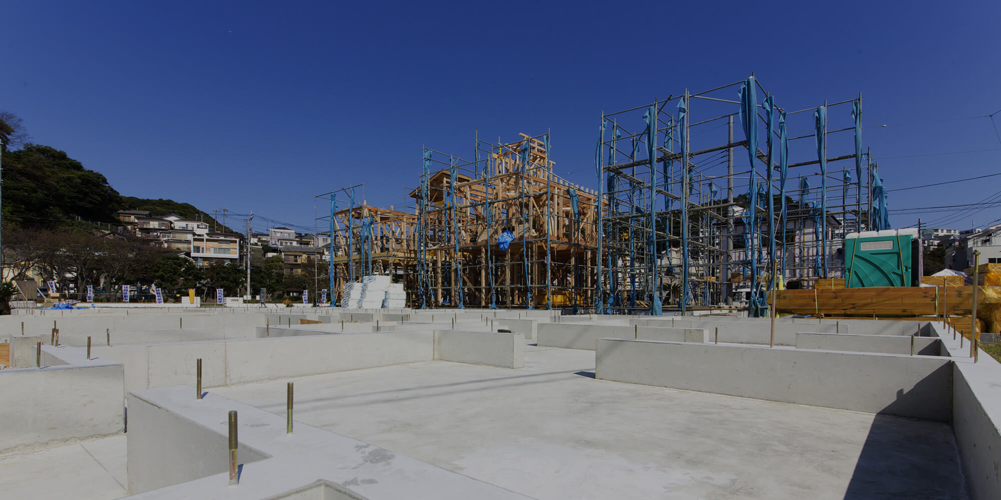 bnr_company_bg_para